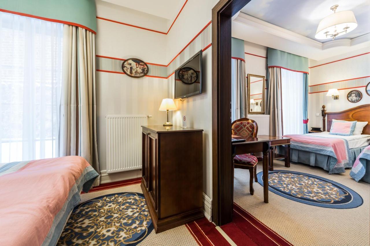 Hotel St. Bruno Гижицко Экстерьер фото