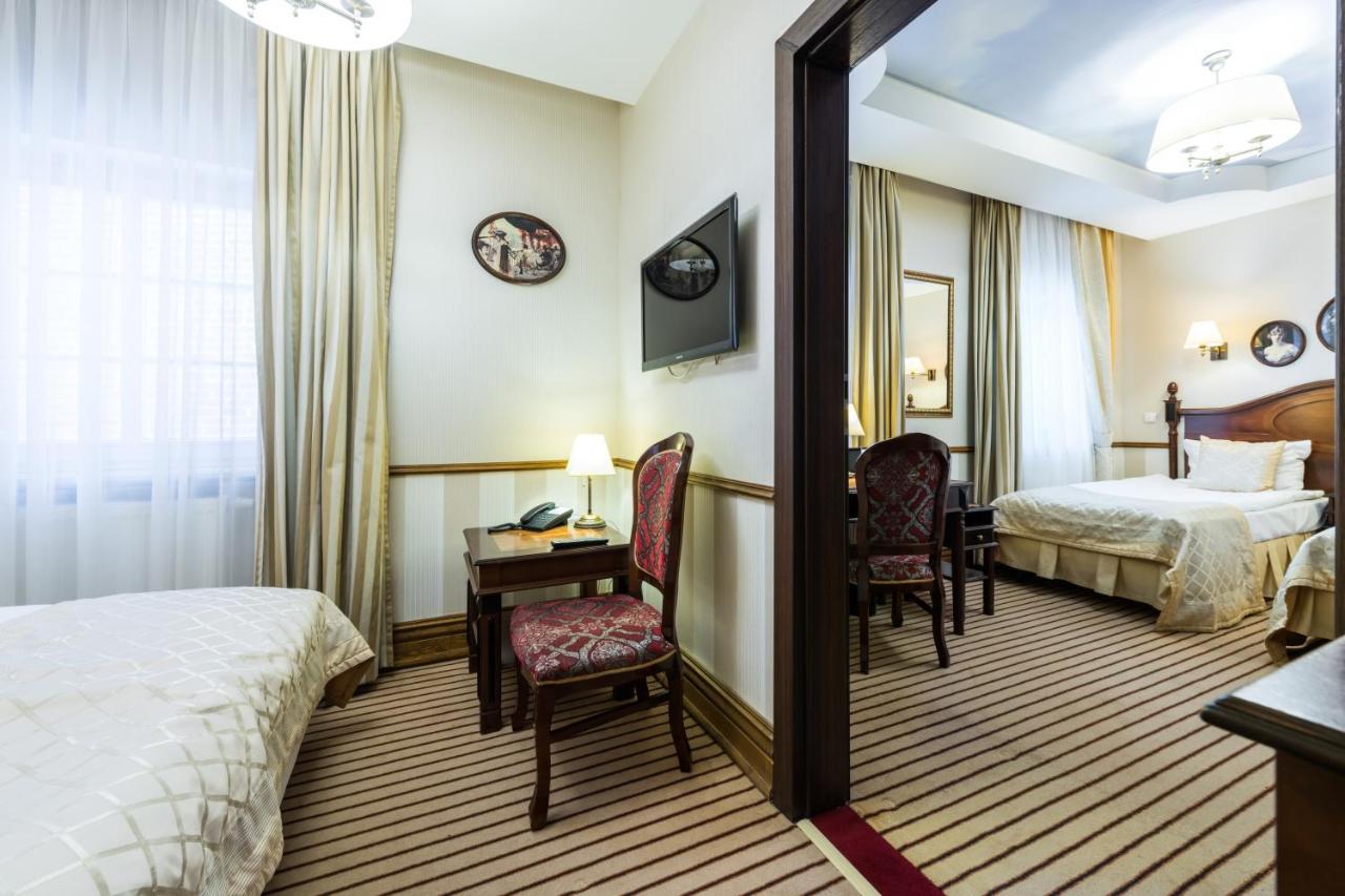 Hotel St. Bruno Гижицко Экстерьер фото