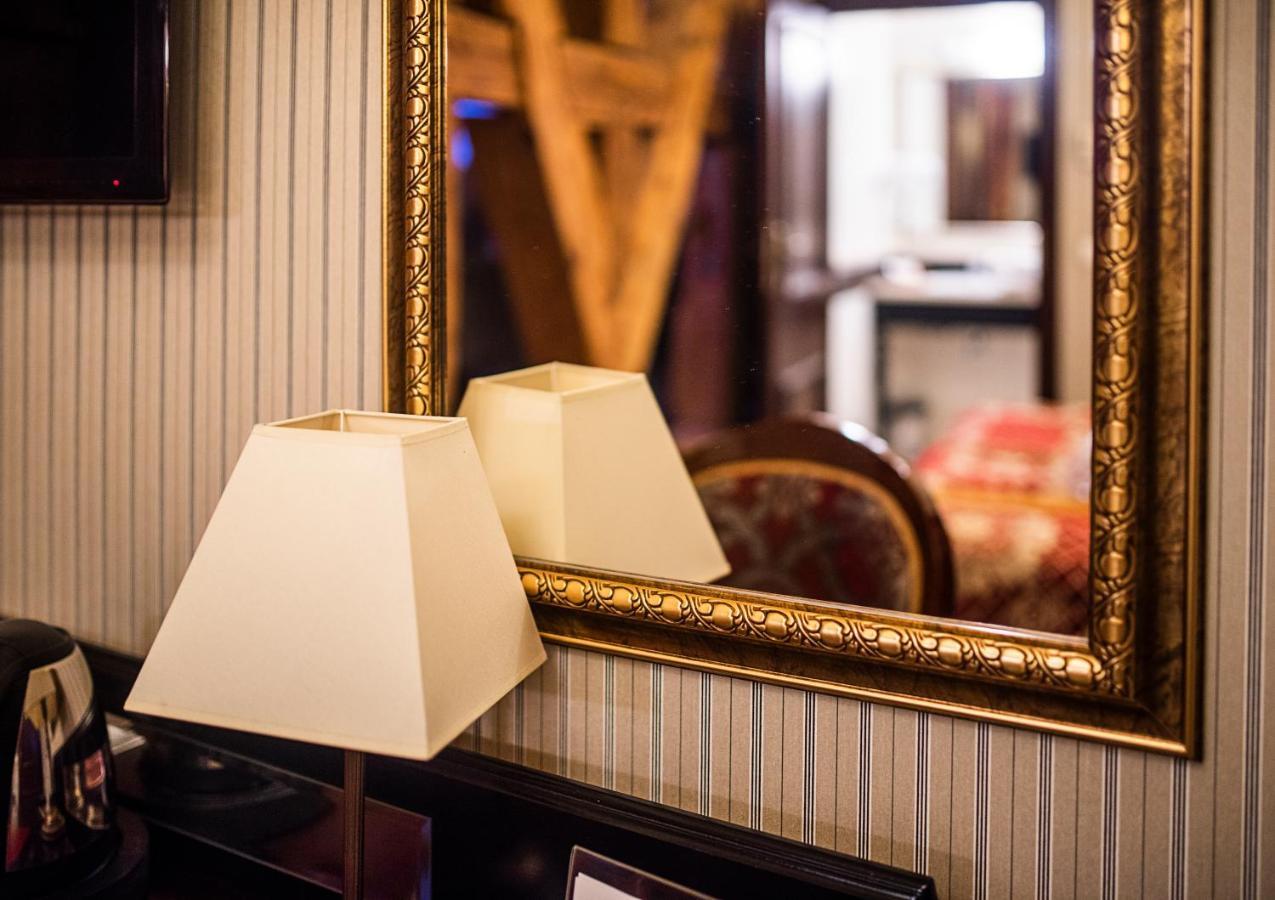 Hotel St. Bruno Гижицко Экстерьер фото