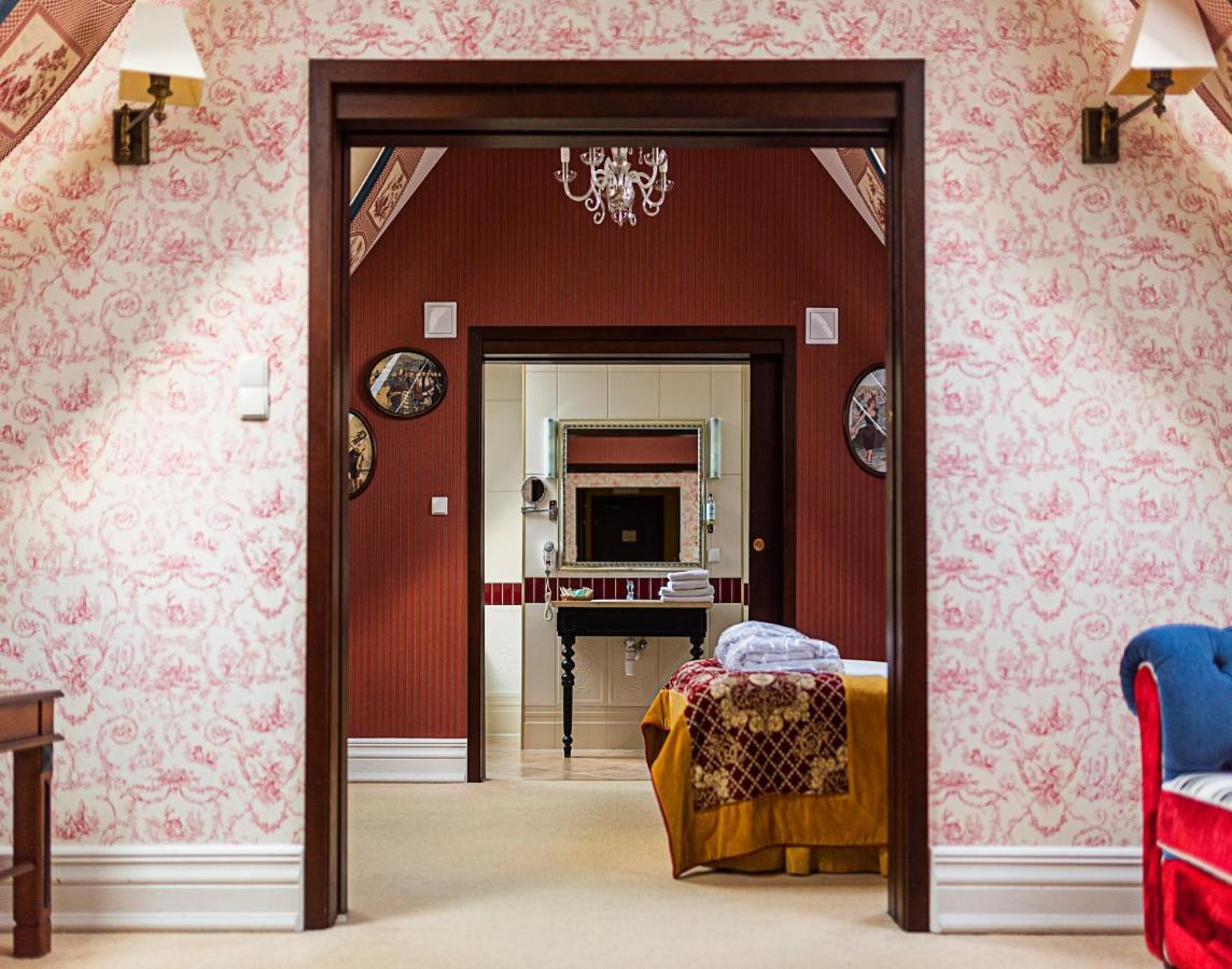 Hotel St. Bruno Гижицко Экстерьер фото