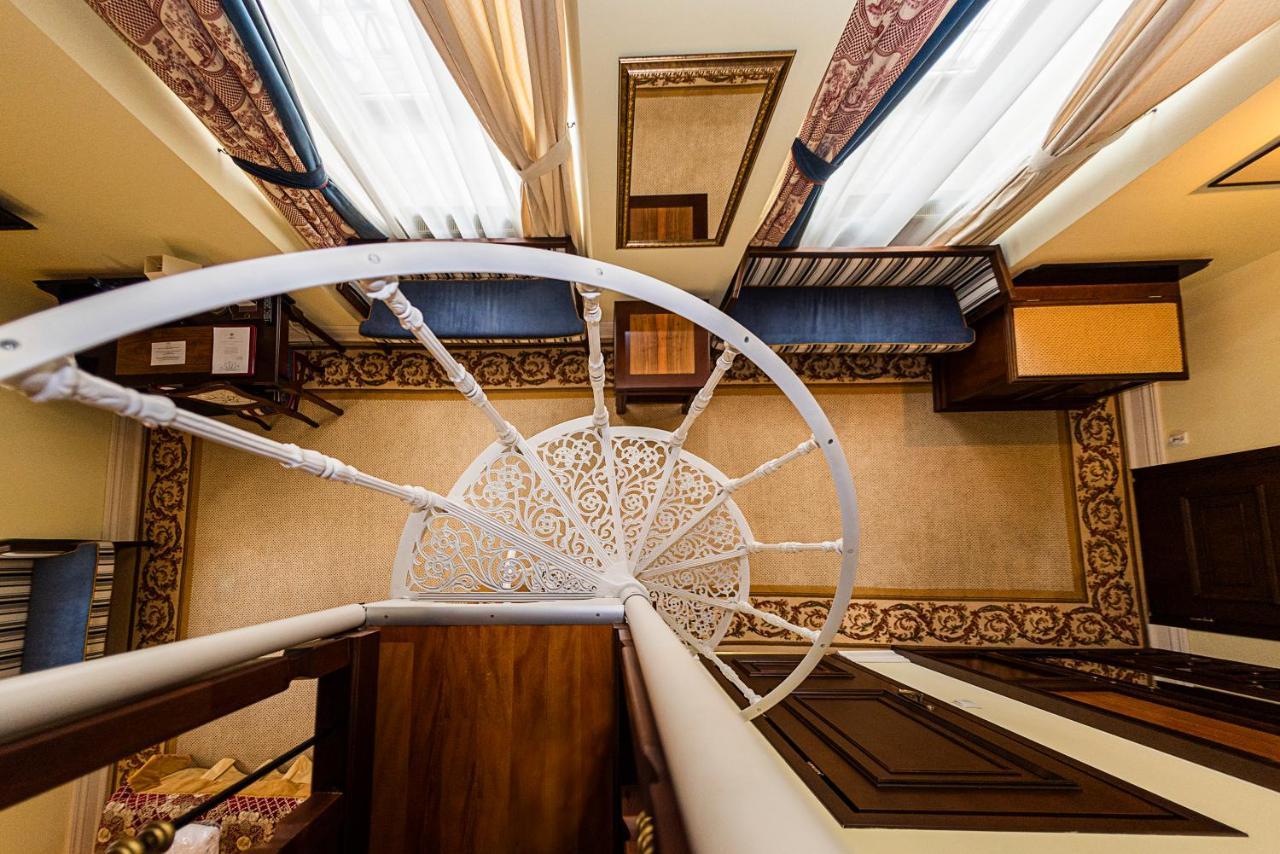 Hotel St. Bruno Гижицко Экстерьер фото