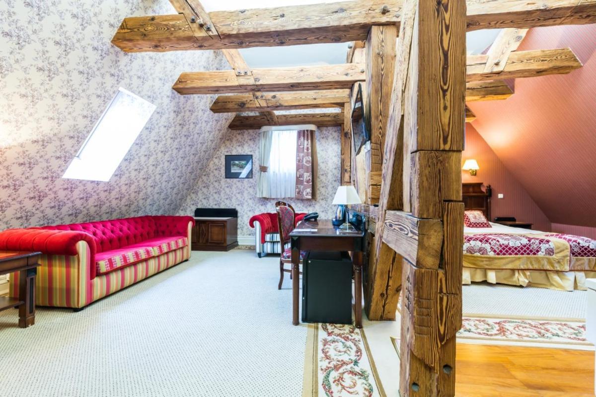 Hotel St. Bruno Гижицко Экстерьер фото